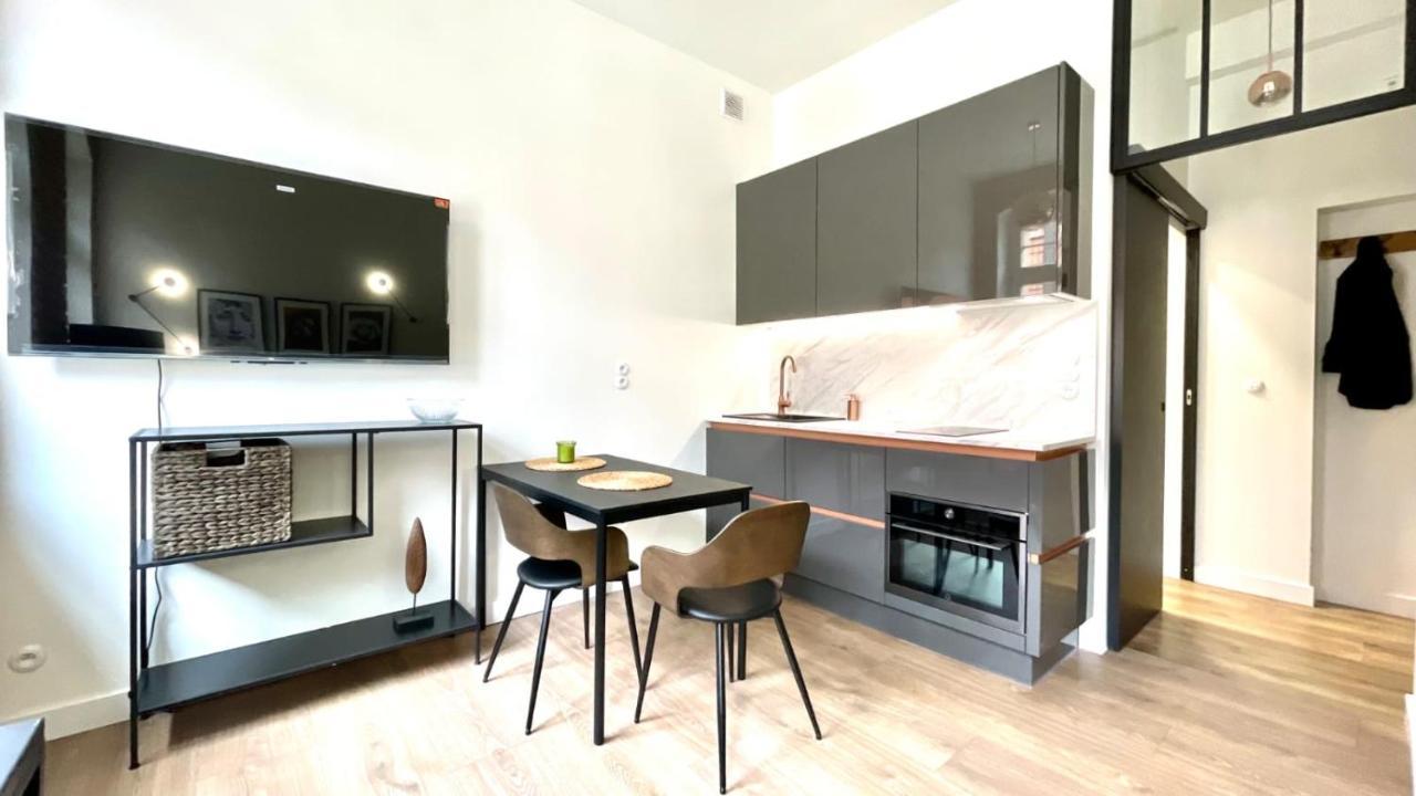 Zielona Kanapa - Za 100M Rynek Wrocław Eksteriør bilde